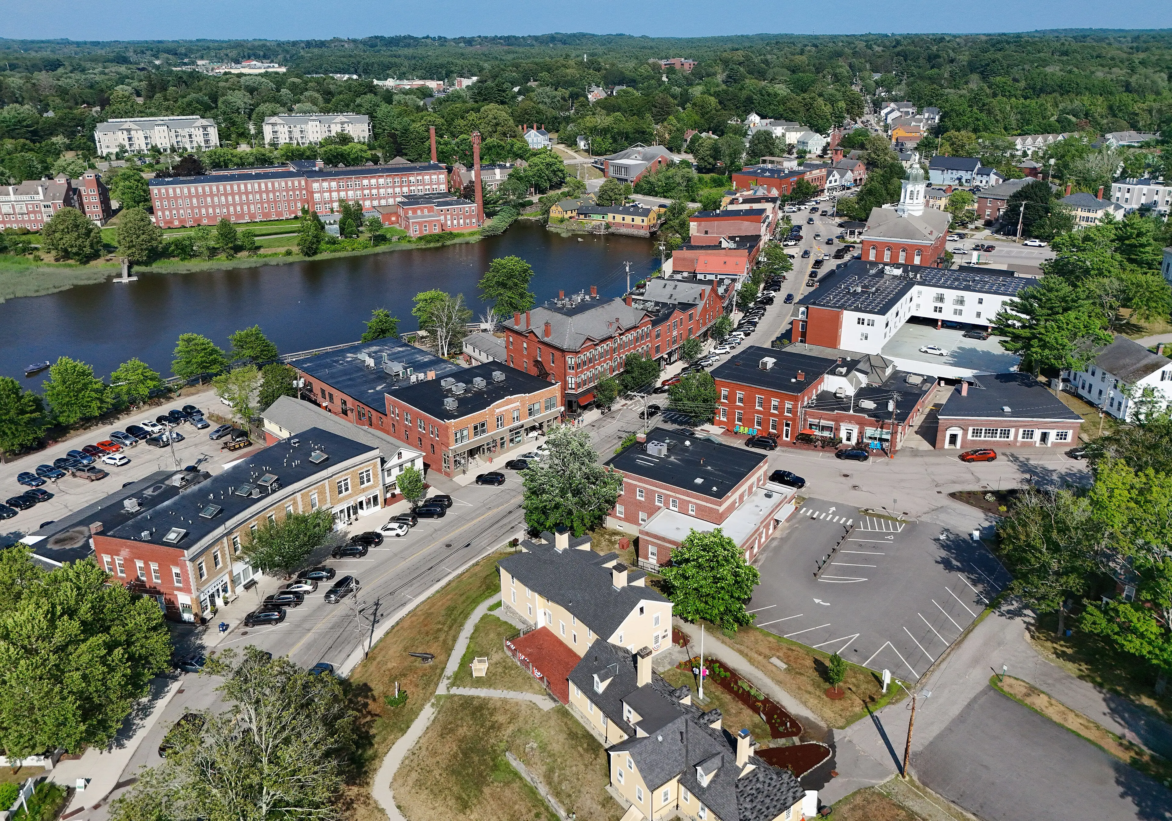 Downtown Exeter and the Squamscott River from the air.